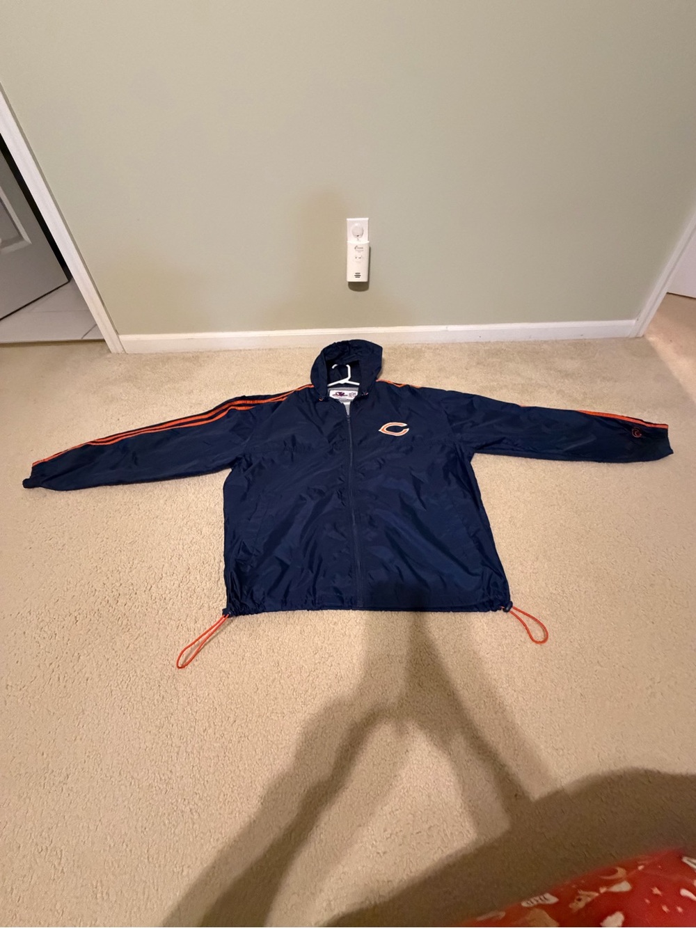 Large NFL Unique Chicago Bears C Logo Solid Pullover Navy Jacket Windbreaker
